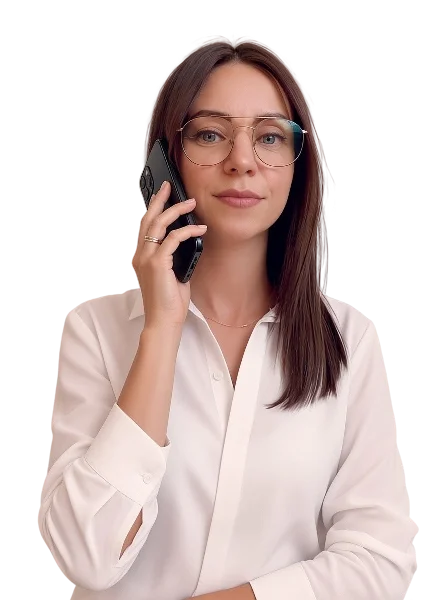 Annette, Account Director bei APION, am Telefon
